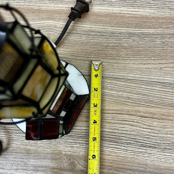 Vintage Stained Glass Lighthouse Night Light Tabletop Tiffany Style - Picture 4 of 12